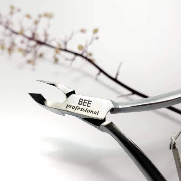 Cuticle Nippers - žnyplutės odelėms 4mm Cuticle Nippers - žnyplutės odelėms 4mm